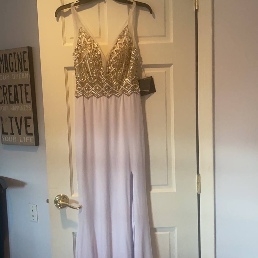 FORMAL DRESS - Picture 2 of 2